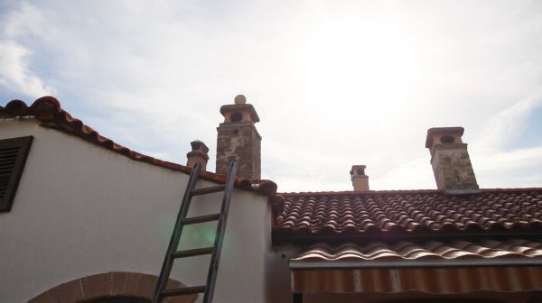 Les avantages d'opter pour un couvreur à Mougins pour votre toit