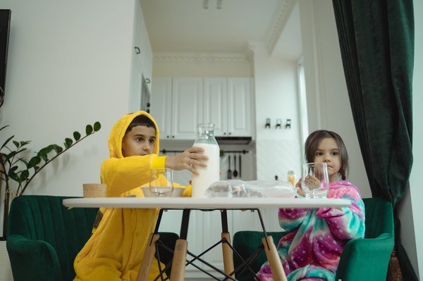 Comment fabriquer une table pliante murale pour une cuisine de petite taille?